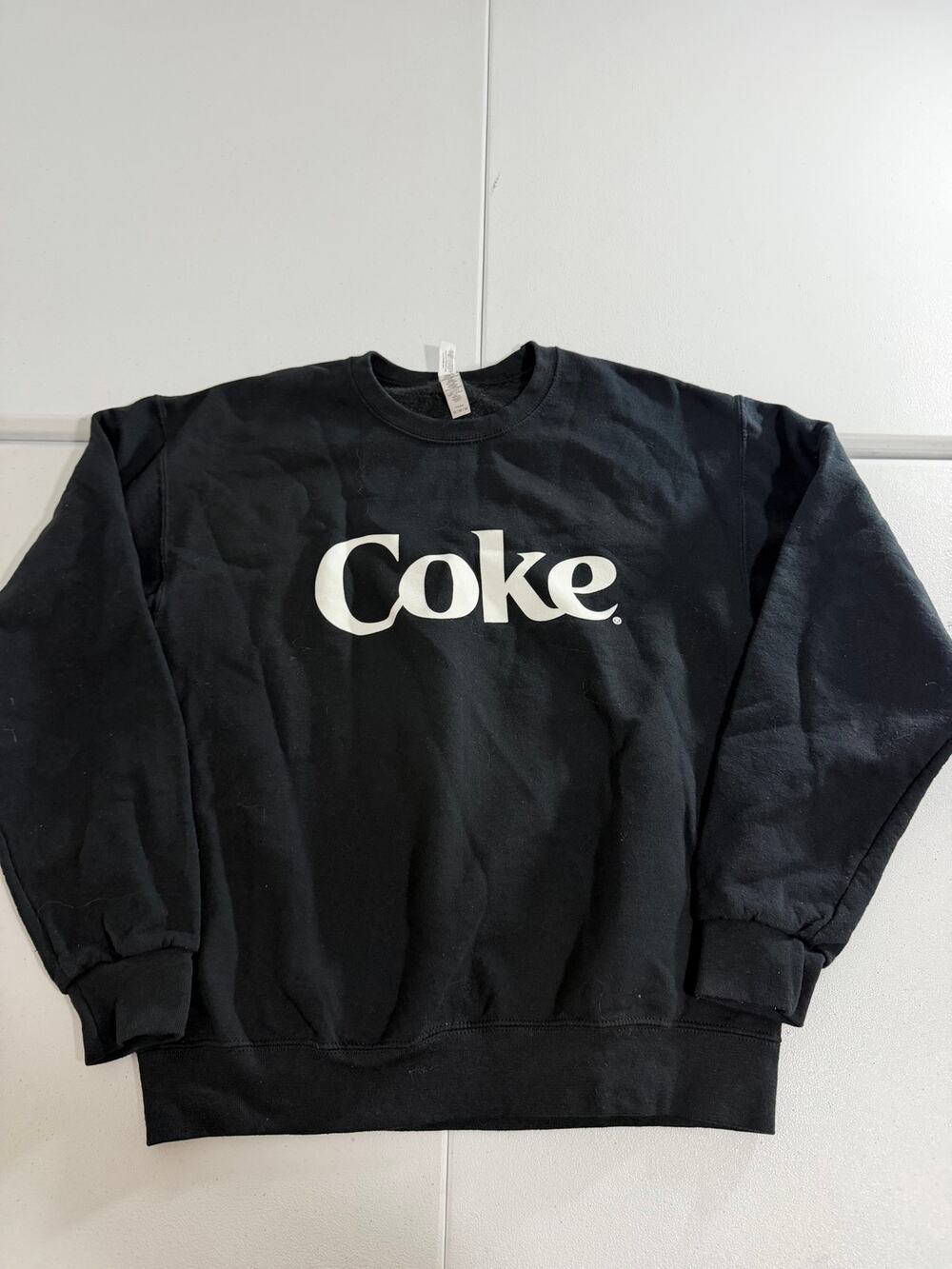 Coke Sweatshirt Men’s Medium Black Crewneck Coca-Cola Logo Pullover